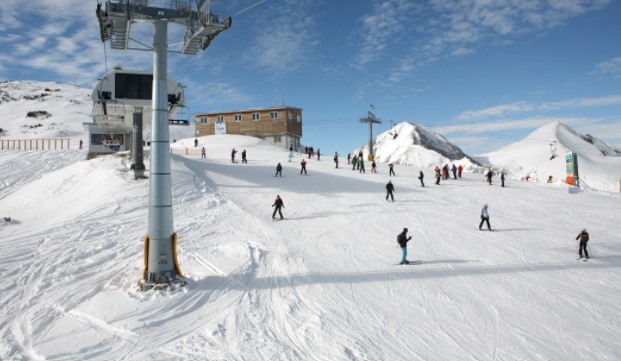 Петдневната зимна ваканция в 4 звезден хотел излиза три пъти по евтина